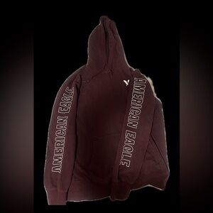 Maroon American Eagle Sweatshirt